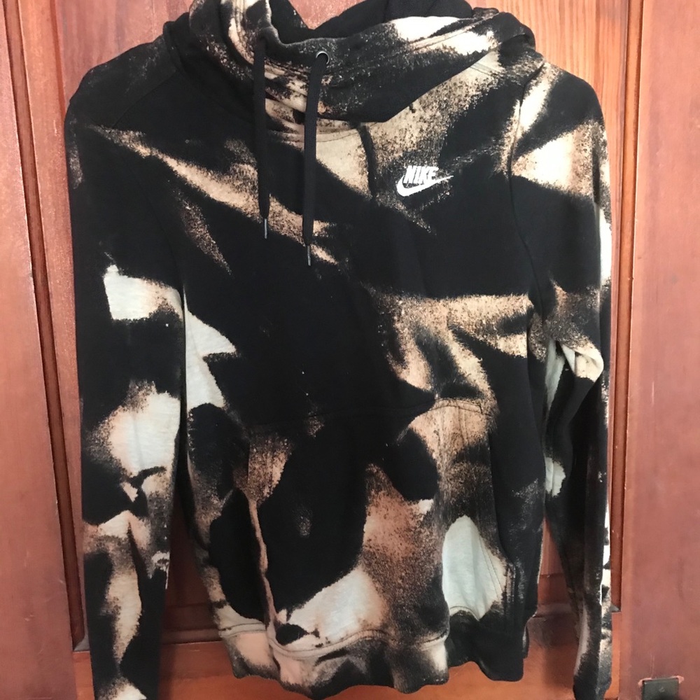 NIKE cowlneck sweatshirt (cropped)